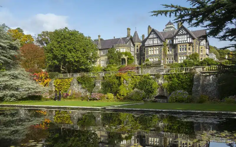 Bodnant Garden Conwy attraction holiday home rental